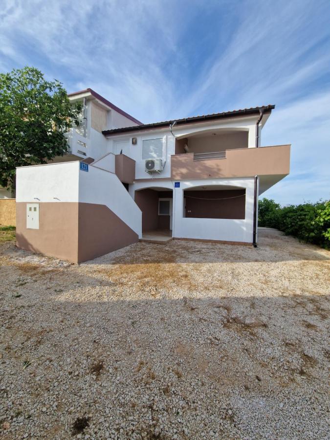 Apartments Ema Vir Dış mekan fotoğraf