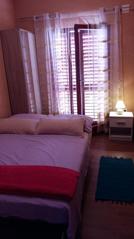 Apartments Ema Vir Dış mekan fotoğraf