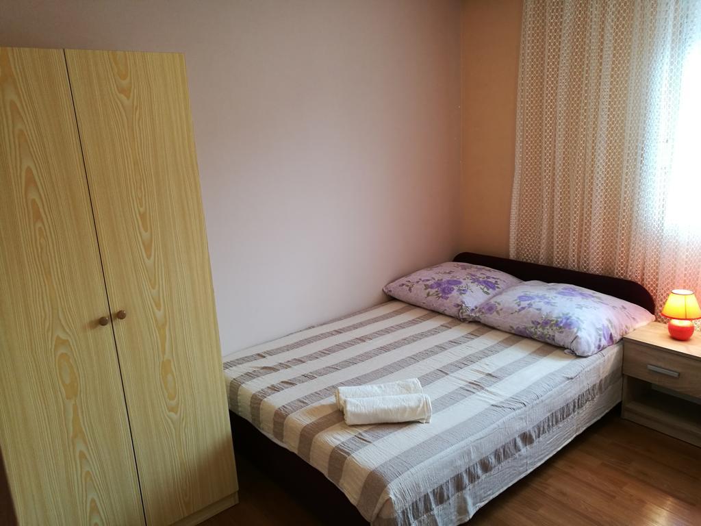 Apartments Ema Vir Dış mekan fotoğraf